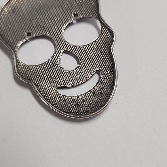 Gothic Sugar Skull Pendant Silver Tone - Picture 4 of 4